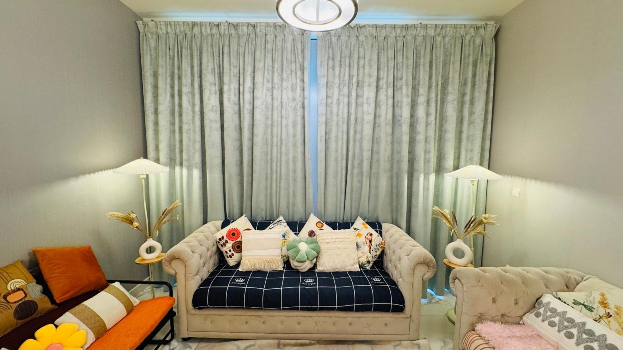 Luxurious Spacious With Breathtaking Views Spacious Burj View Luxury On High Floor Business Bay Downtown *
