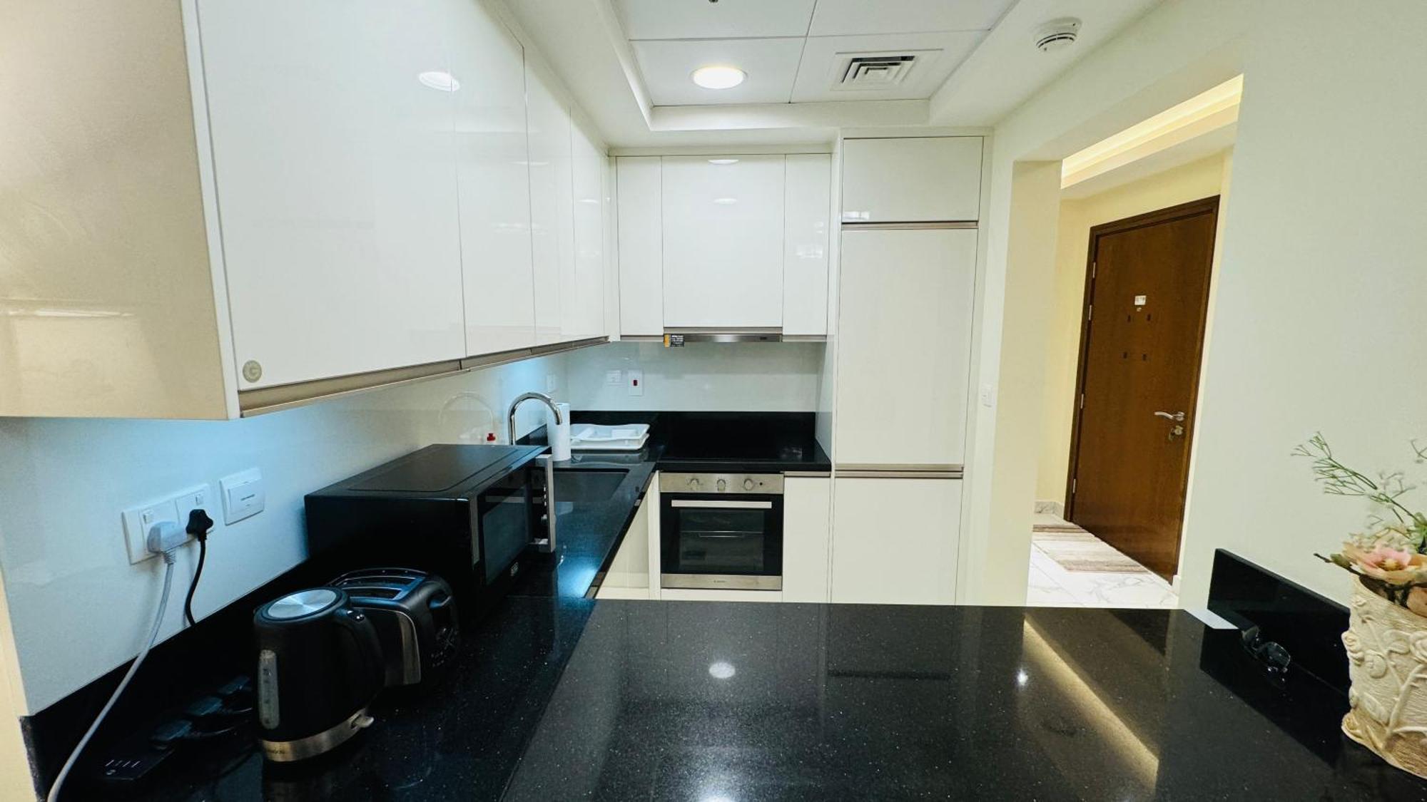 Luxurious Spacious With Breathtaking Views Spacious Burj View Luxury On High Floor Business Bay Downtown Apartment *