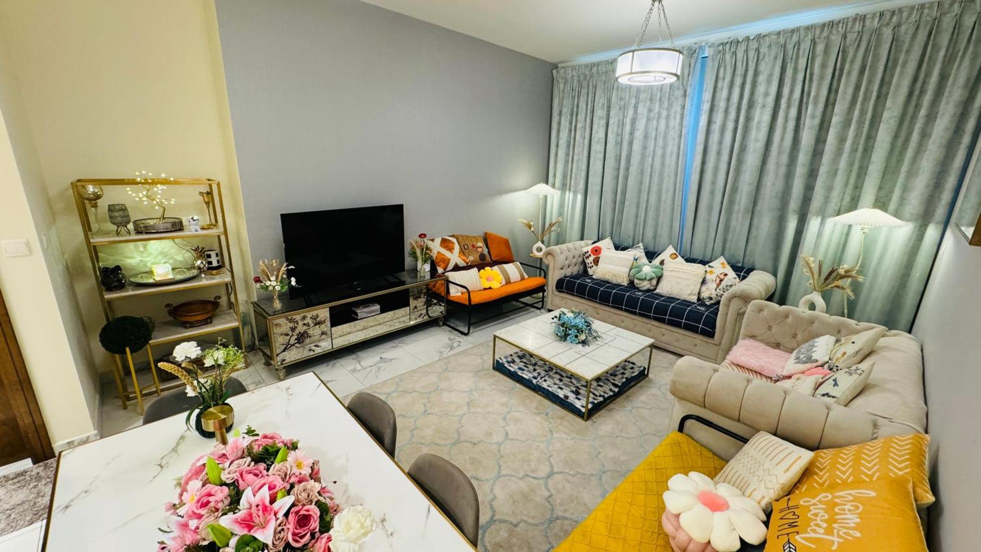 Luxurious Spacious With Breathtaking Views Spacious Burj View Luxury On High Floor Business Bay Downtown Dubai