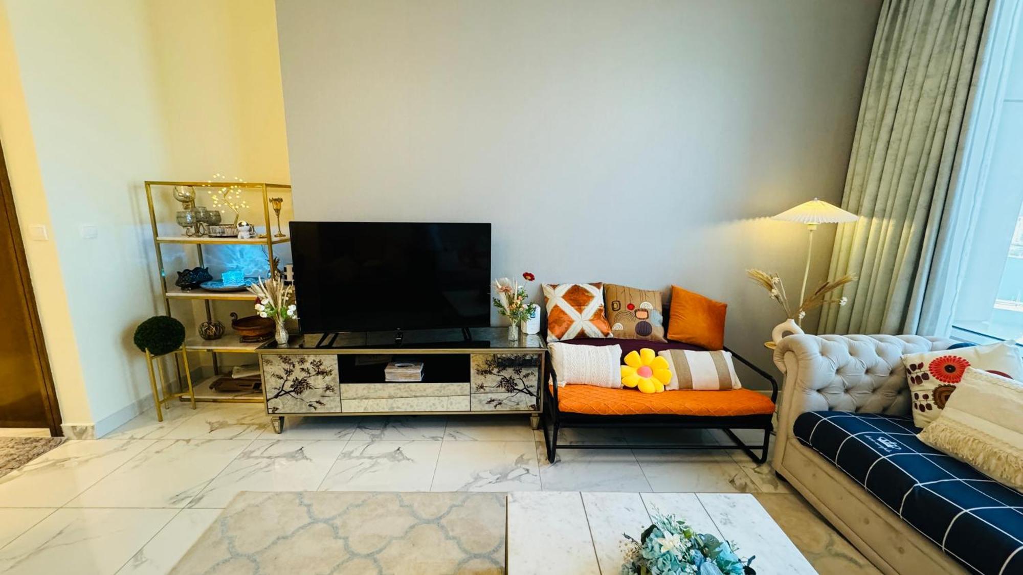 Luxurious Spacious With Breathtaking Views Spacious Burj View Luxury On High Floor Business Bay Downtown