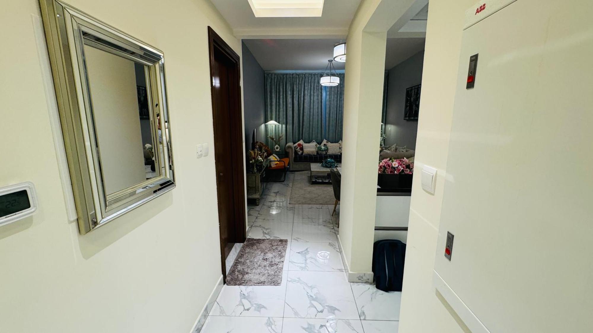 Apartment Luxurious Spacious With Breathtaking Views Spacious Burj View Luxury On High Floor Business Bay Downtown Dubai
