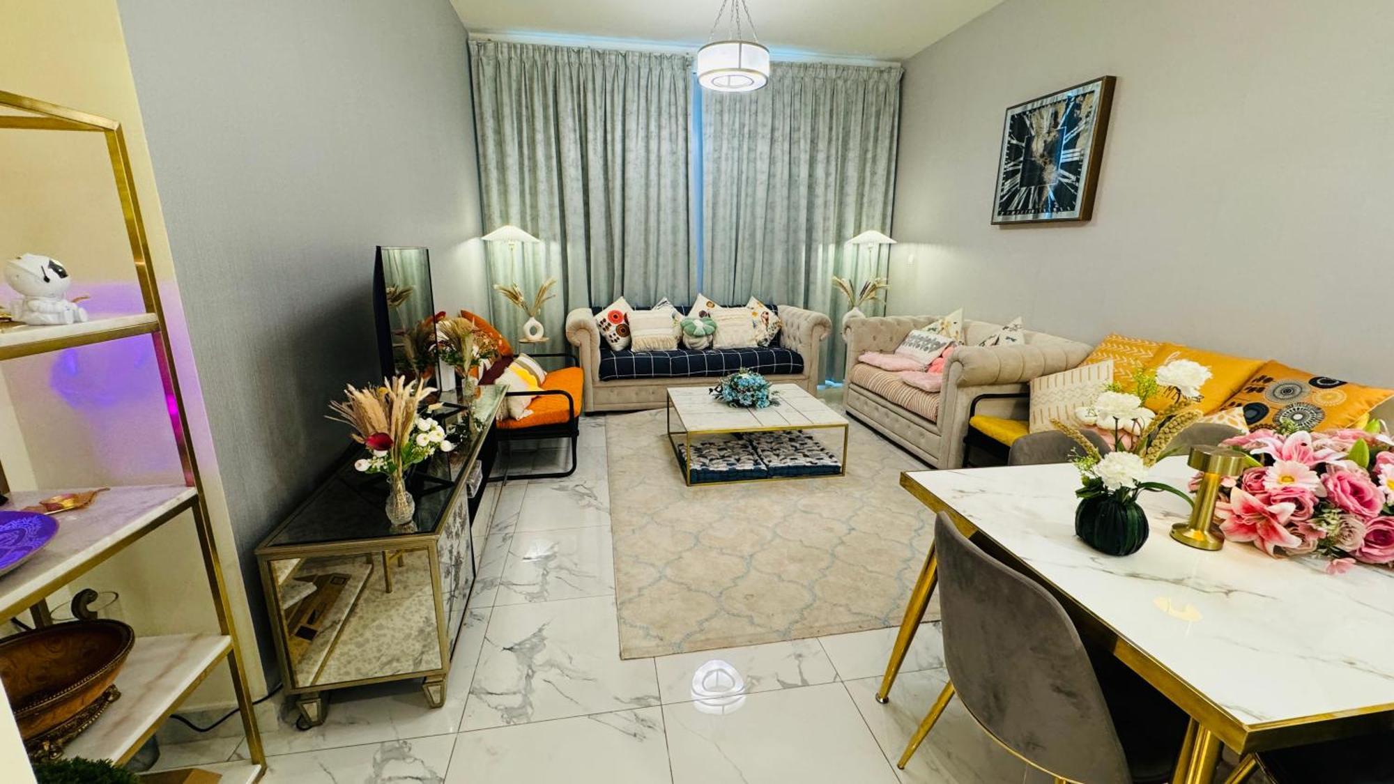 Apartment Luxurious Spacious With Breathtaking Views Spacious Burj View Luxury On High Floor Business Bay Downtown *