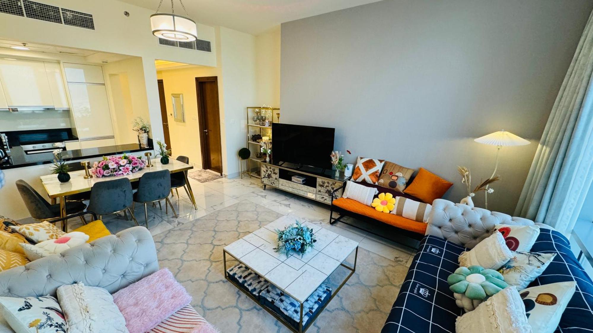 Luxurious Spacious With Breathtaking Views Spacious Burj View Luxury On High Floor Business Bay Downtown *