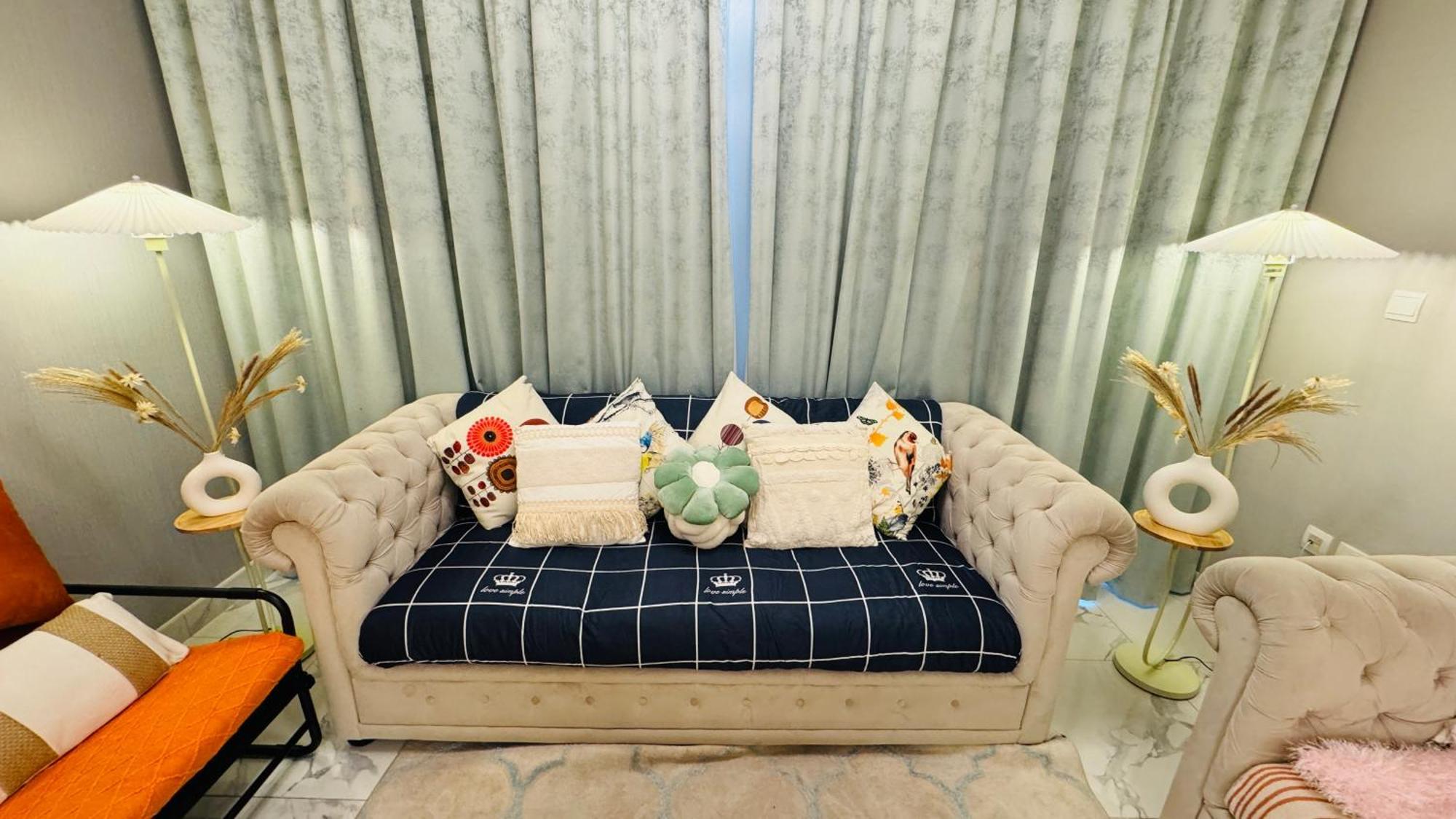 Luxurious Spacious With Breathtaking Views Spacious Burj View Luxury On High Floor Business Bay Downtown * Dubai