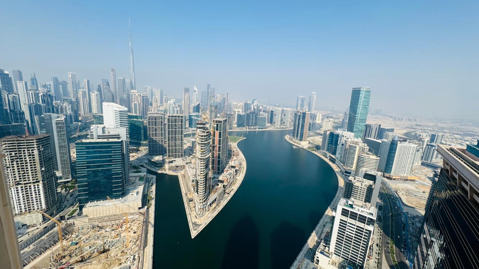 Luxurious Spacious With Breathtaking Views Spacious Burj View Luxury On High Floor Business Bay Downtown Apartment Dubai